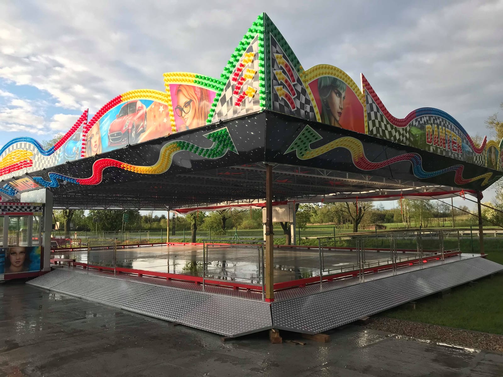 Tommy dodgems 6